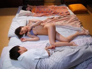 Sadie Quinn và người bạn thân nhất của cô là Jaxxx đã bị bắn hai phát trong một trò chơi đổi vợ