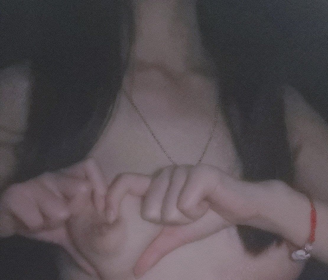 Người phụ nữ lớn tuổi đã ly hôn tìm đến bác sĩ Đông y già để được chăm sóc toàn thân bằng SPA và chủ động quyến rũ và bị ép xuất tinh